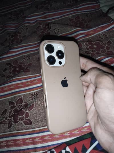 iPhone 16Pro JV