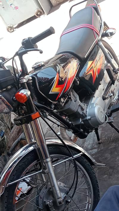Final rate is 150000 only. model 2021 registration 2023