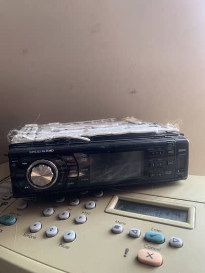 Solid audio music player and folding screen