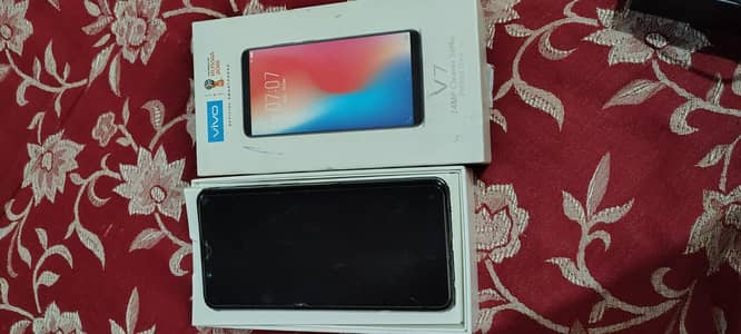 original vivo v7 4gb 32gb . . read description