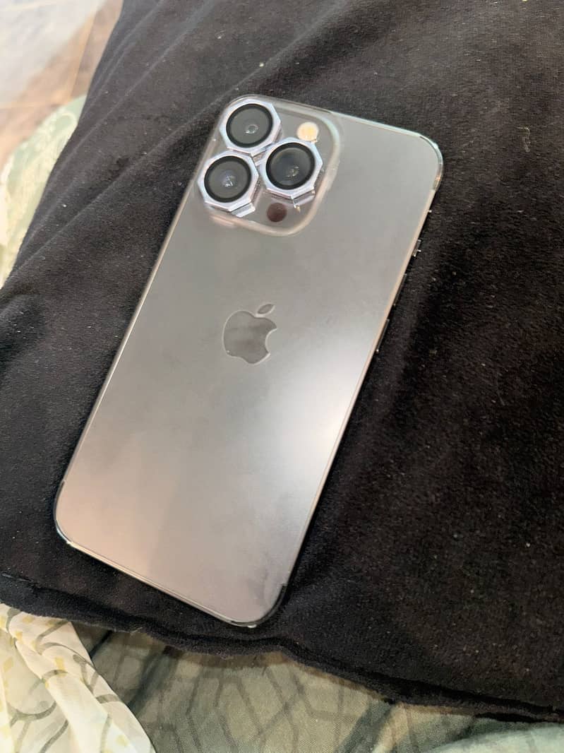 iPhone 13 Pro 6