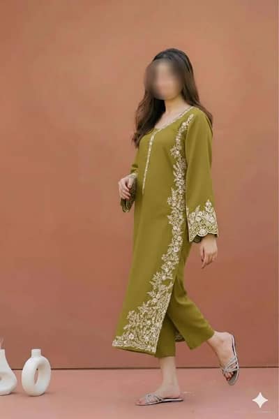 women 2 pcs embroided lawn suit with free home delivery