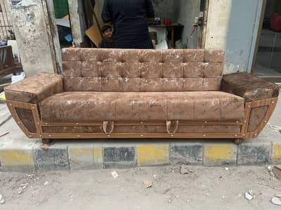 Sofa Cumbed Ten Years Guarantee