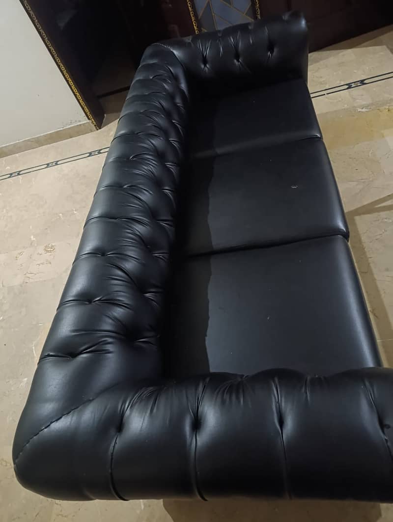 Black Leather sofas 1