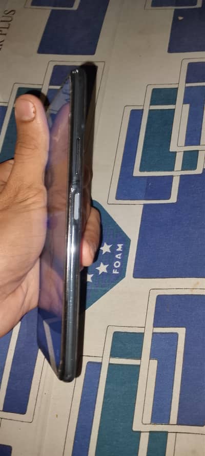 Infinix note 8 for sale used phone ha with charger or documents
