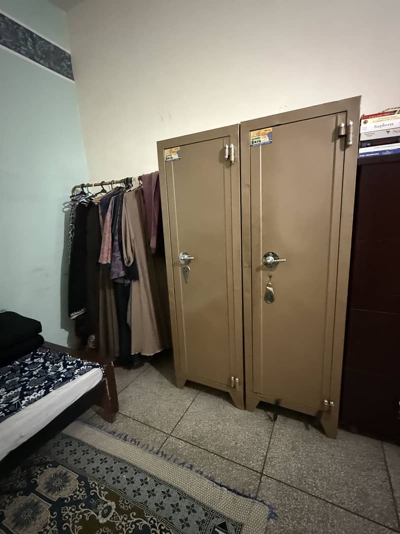 3 single almari 7