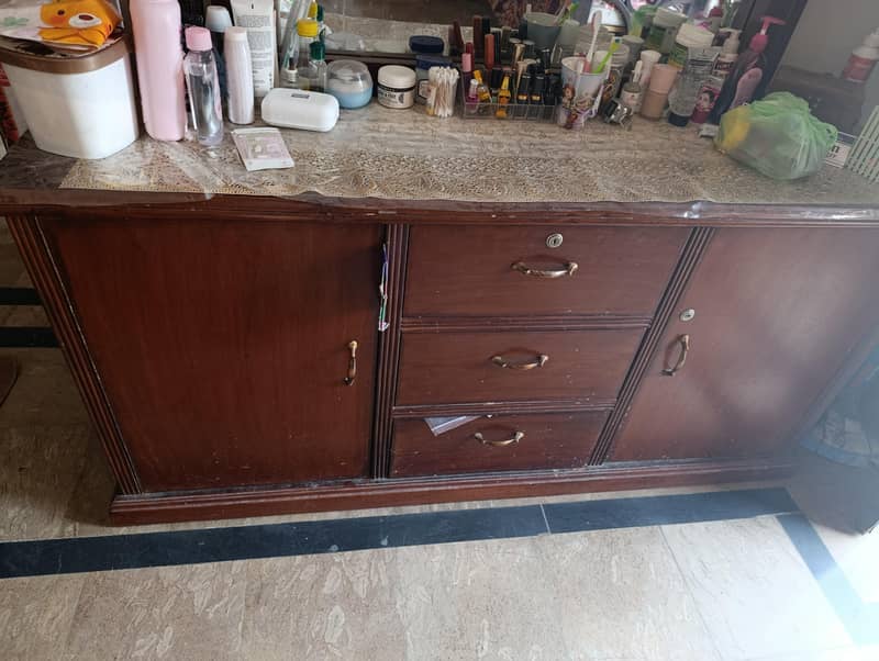 Dressing table and Devider 2