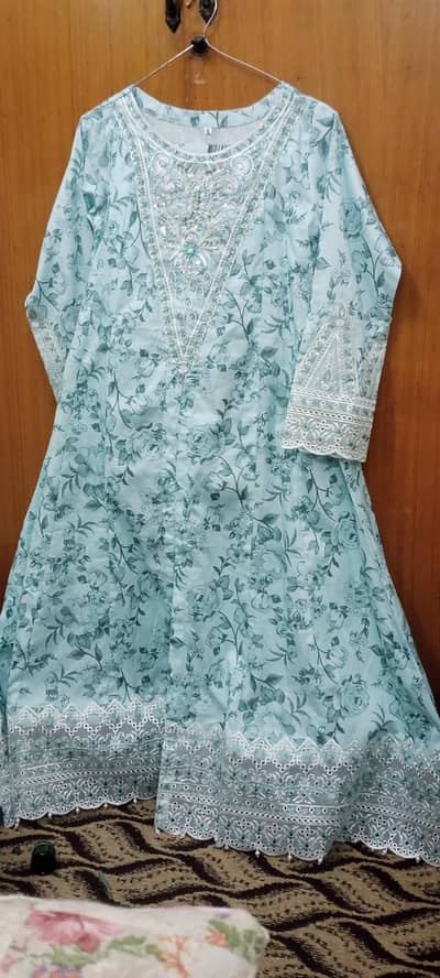 Stitched long frock (medium size) available for sale