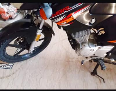 Yamaha YBR 125cc 2021 Model Black Beauty Lush Condition bike