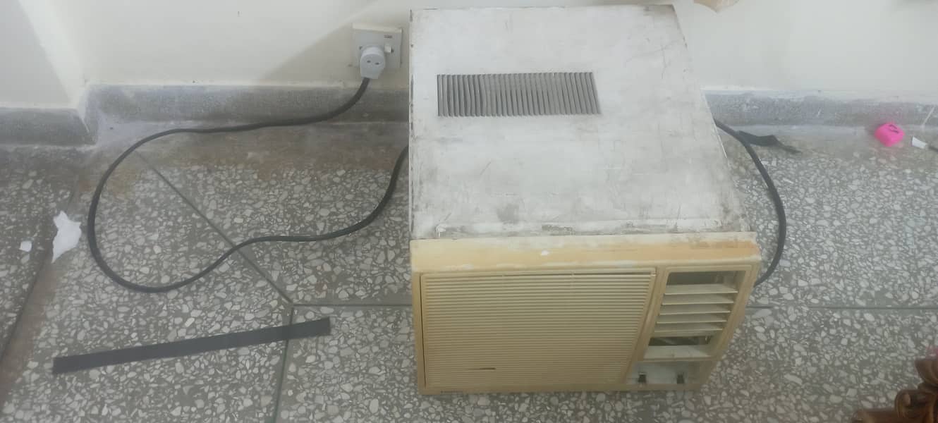 Window AC 1