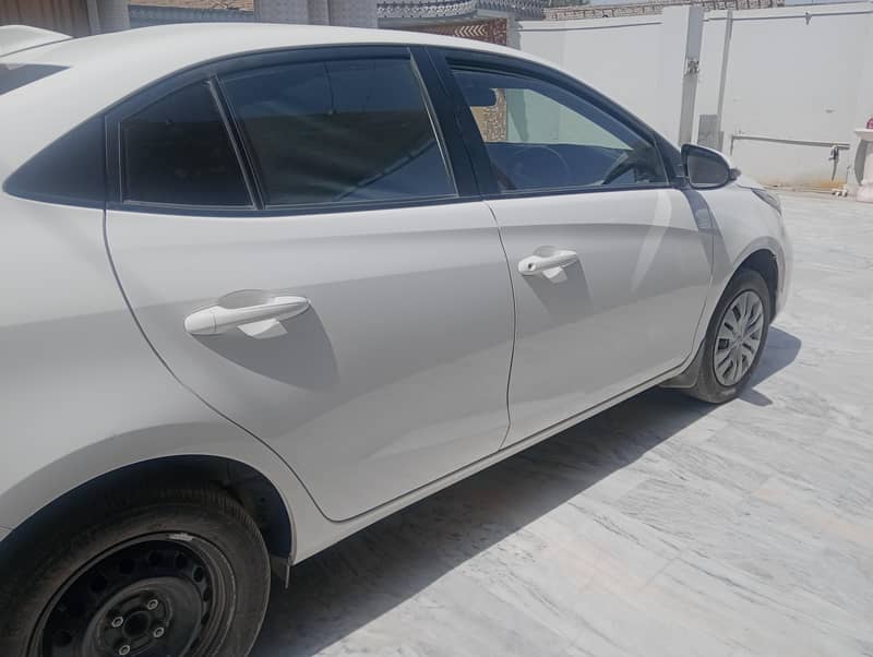 yaris 5