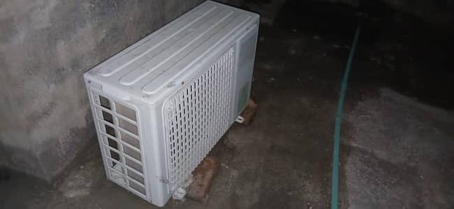 orient ac 1.5 ton Dc inverter heat and cool