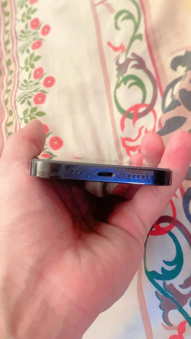 iPhone 14 pro 1