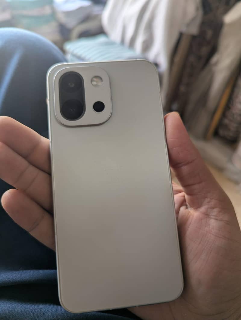 One Plus 13t 0