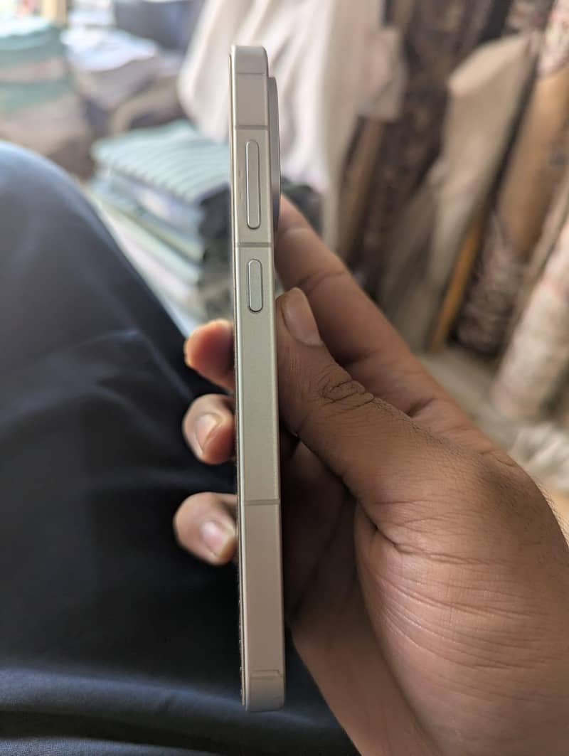 One Plus 13t 5
