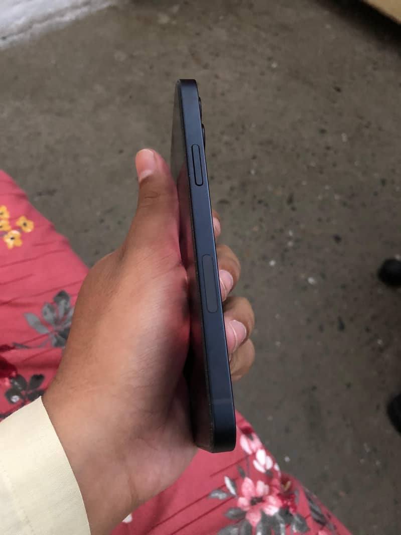Iphone 12 5