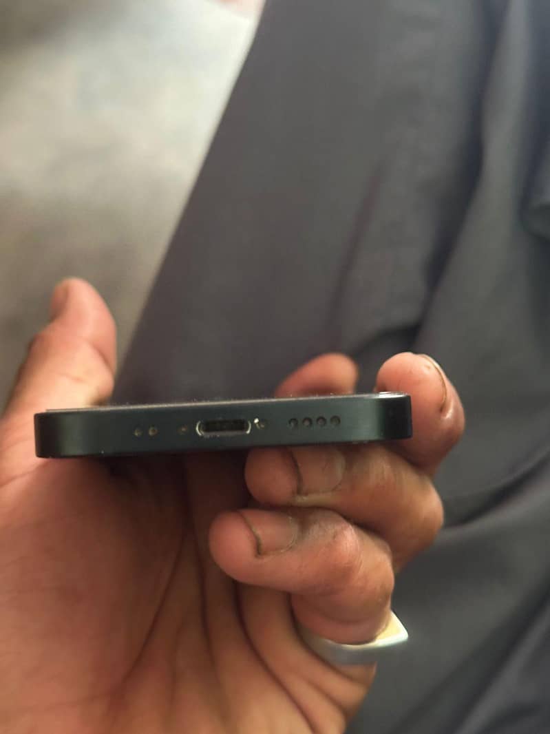 iphone 13 mini 3