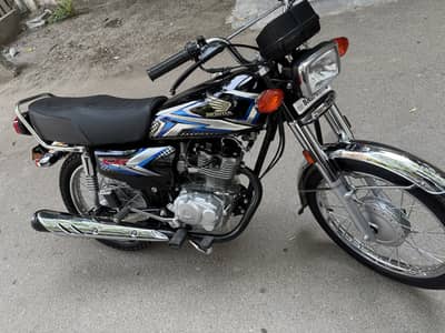 Totally brand new condition and 10 by 10
