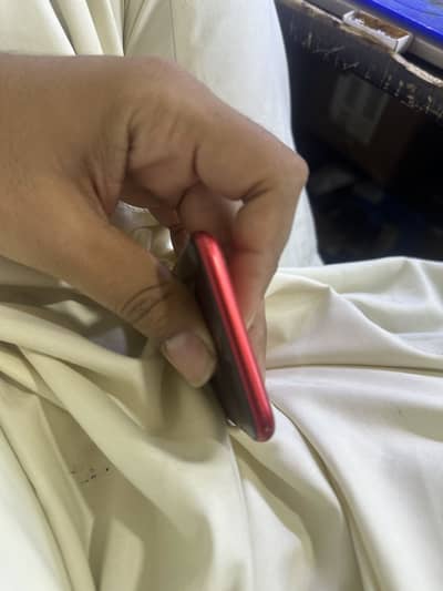 Iphone SE 2020- 128 pta