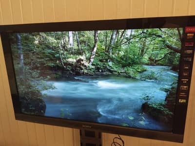 Sony Bravia 40" full HD LCD TV