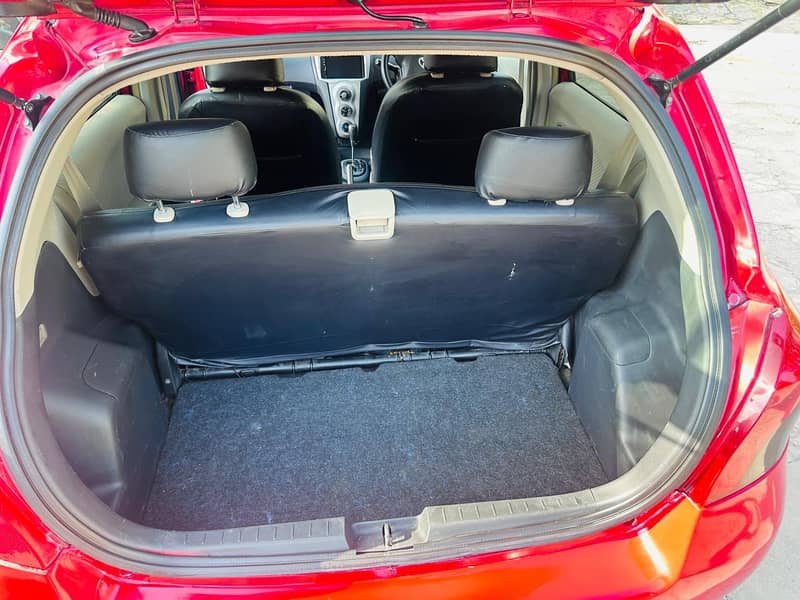 Vitz 2007 8