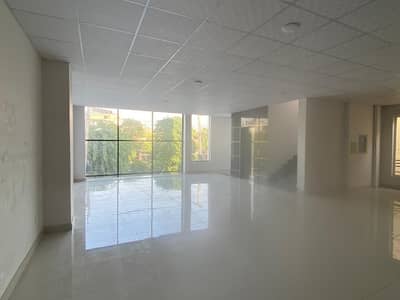 1 kanal ideal 4 storey building
