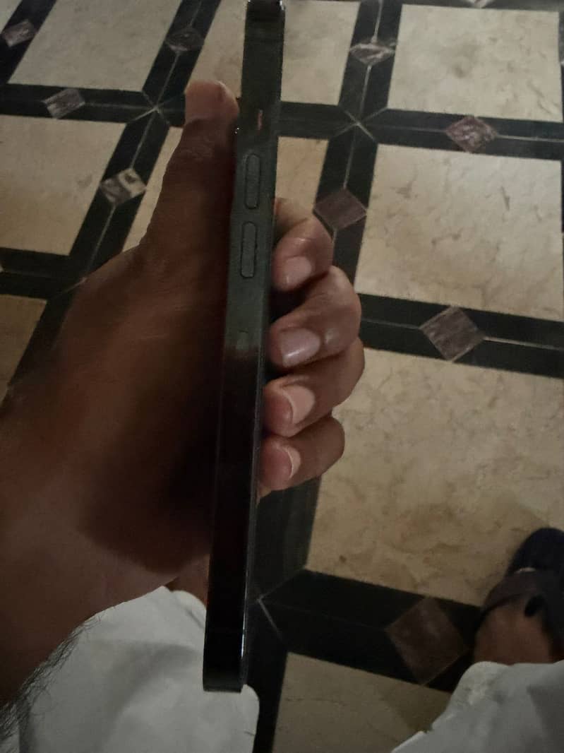Iphone 13 pro 1