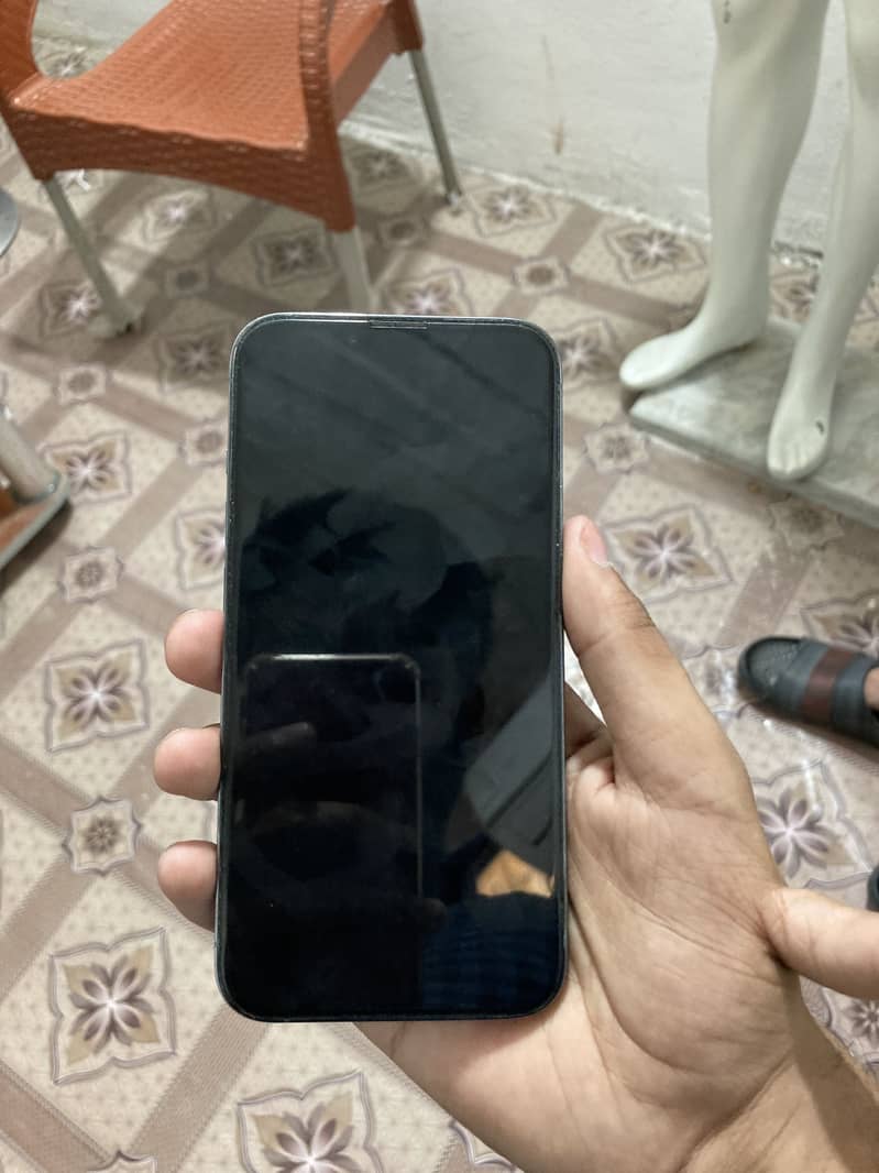 IPHONE 13 PRO 1