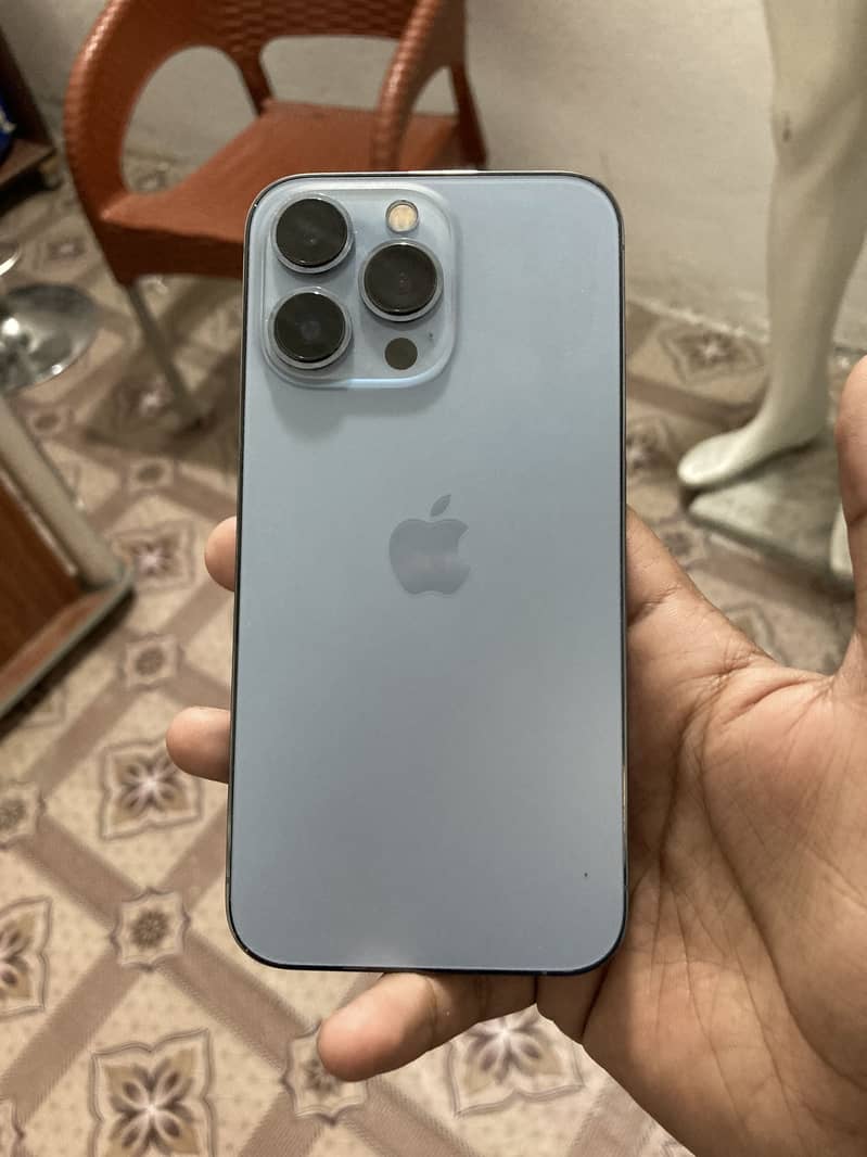 IPHONE 13 PRO 2