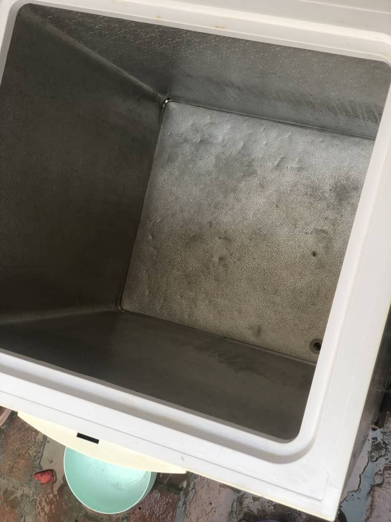 Deep freezer Waves 2