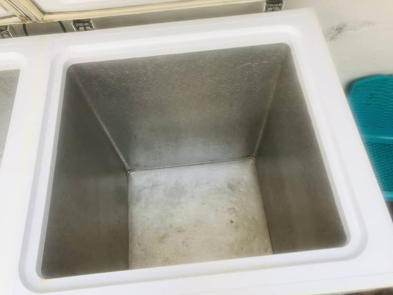 Deep freezer Waves 4