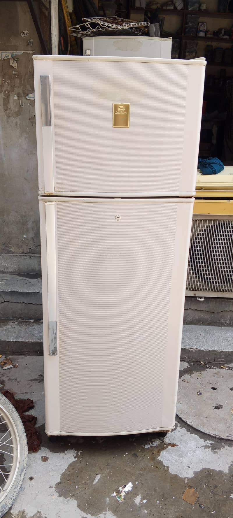 Refrigerator 1