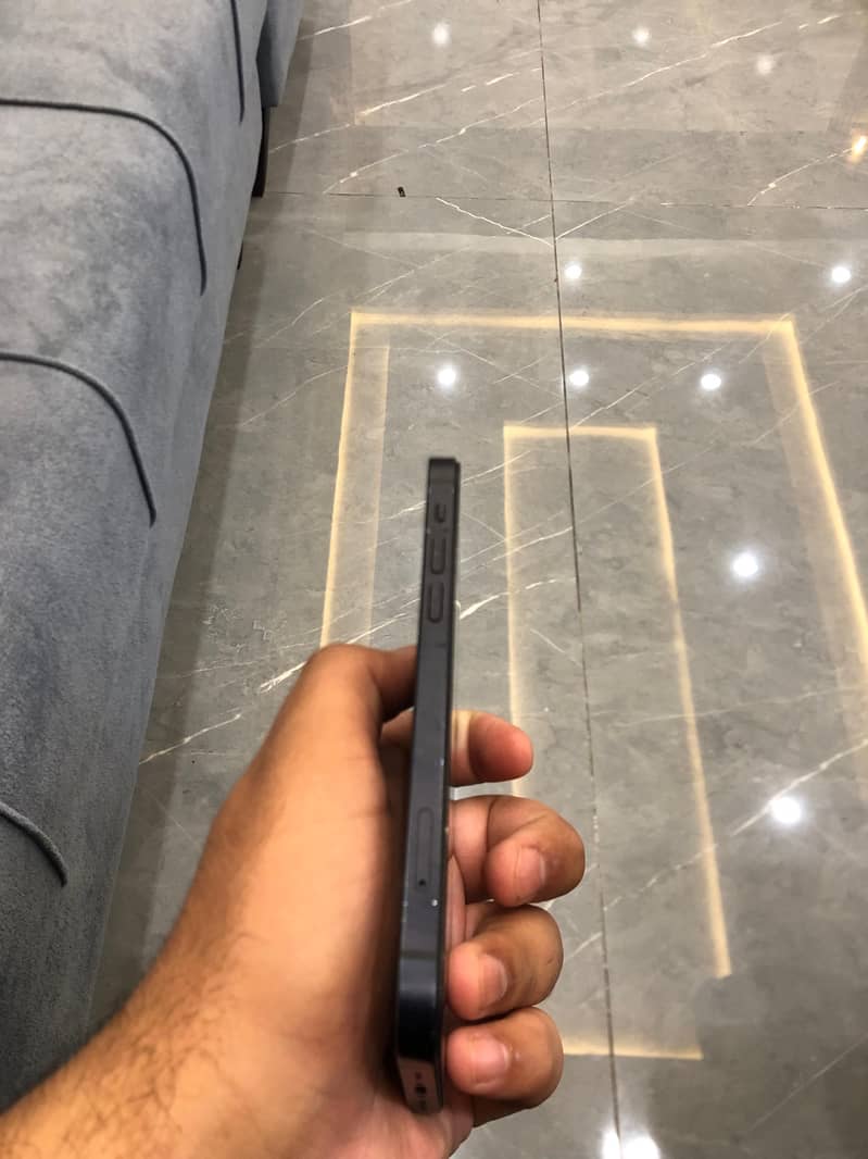 Iphone 12 1