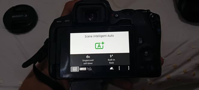 Canon EOS 200D DSLR Camera With Zoom Lens – Excellent Condition