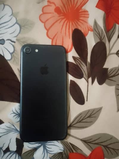 iphone 7 For sale 32gb  what's up  03256638024