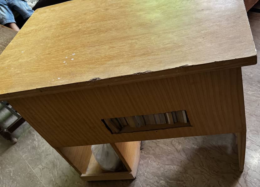 Computer Table / Computer Trolly 3