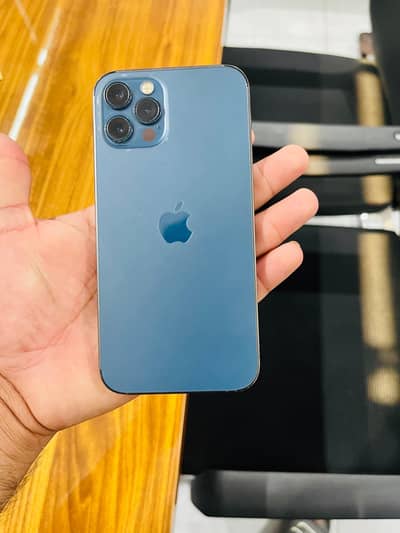 I PHONE 12 PRO