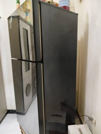 glass door 16cubic refrigerator good condition