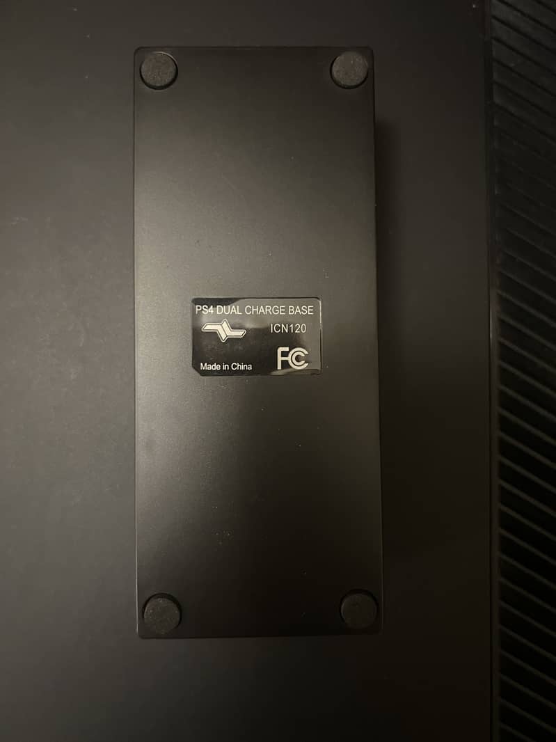 PS4 Controller Charging Dock 3