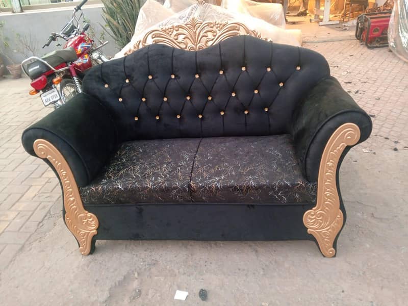 taj walla sofa 11