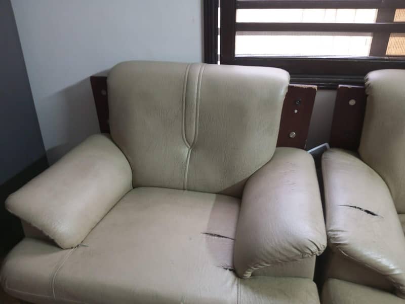 Used Sofa Set 2