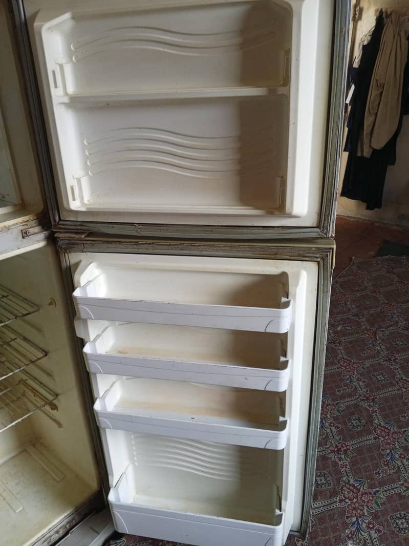 Refrigerator 3