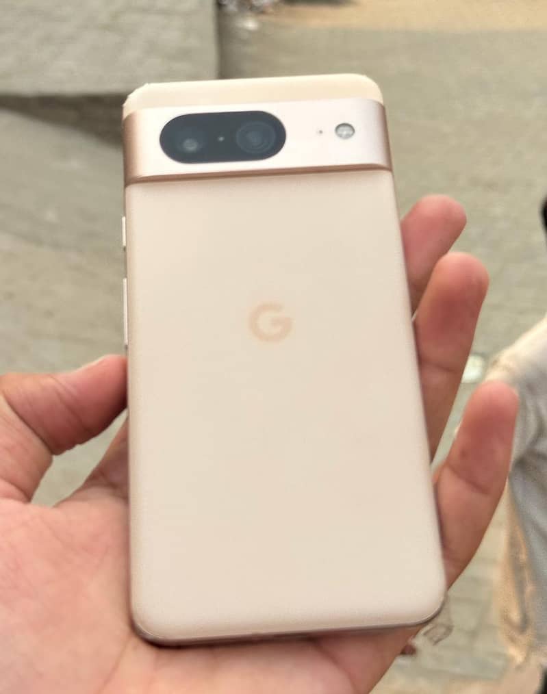 Google pixel 8 5