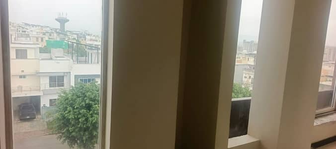 Beautiful Flat for Sale Prime Location | Ready to Mov