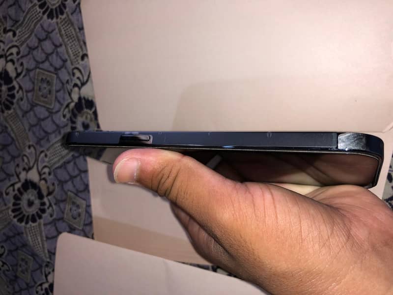 Iphone 12 Pro max 1
