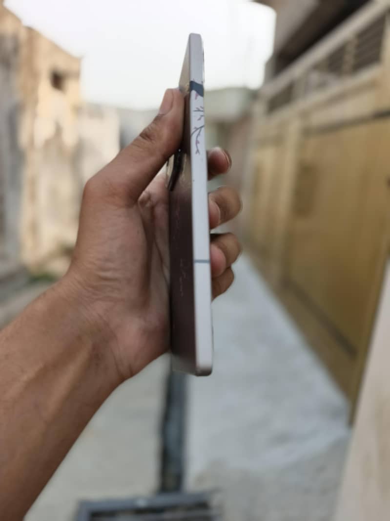 Infinix Note 50 4