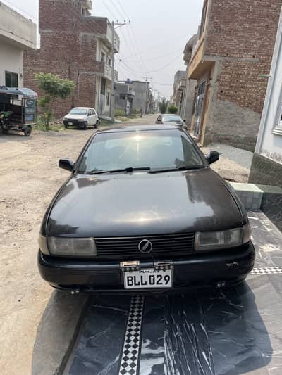 Nissan Sunny 1989