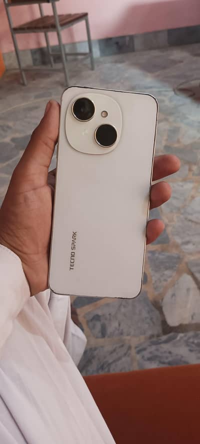 Tecno spark go 1 4+4/128 2025 model  with box