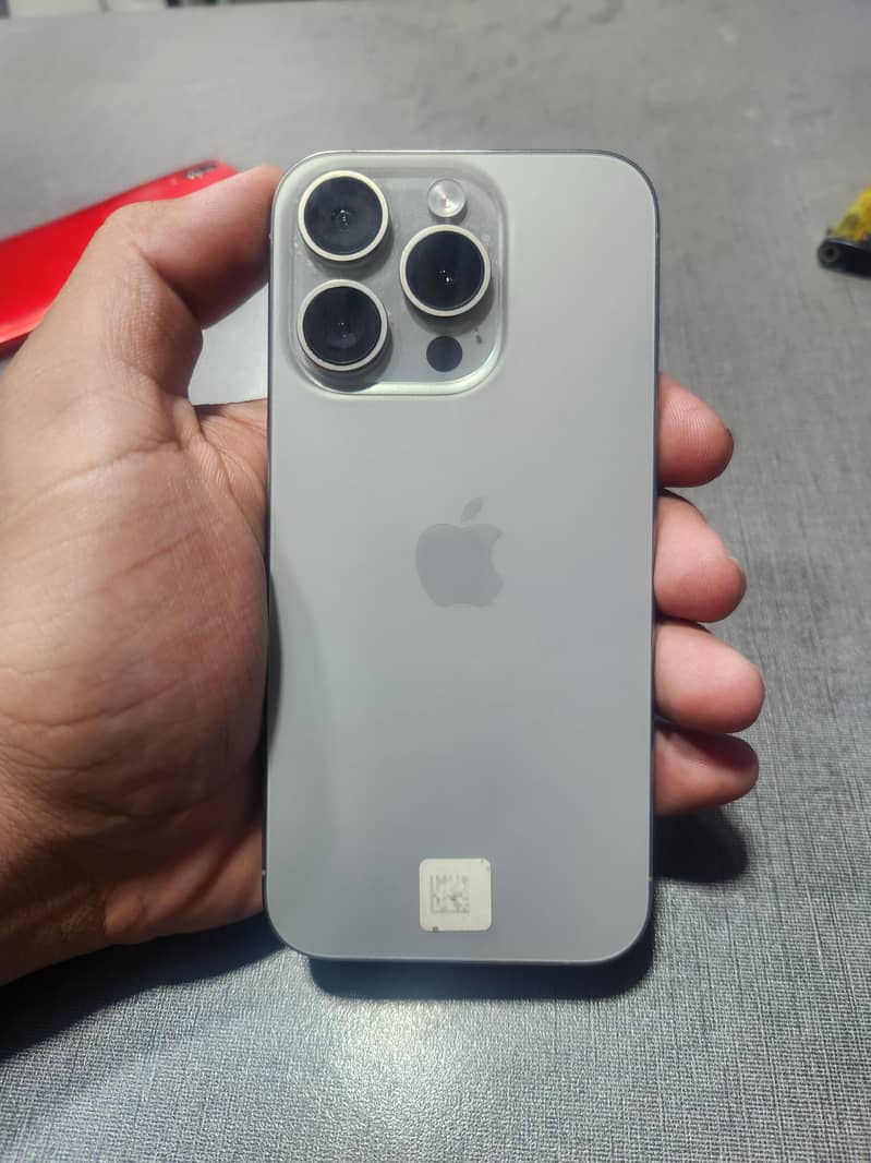 iPhone 15 pro 1