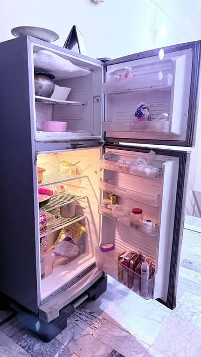 Dawlance frige new condition 03218871406